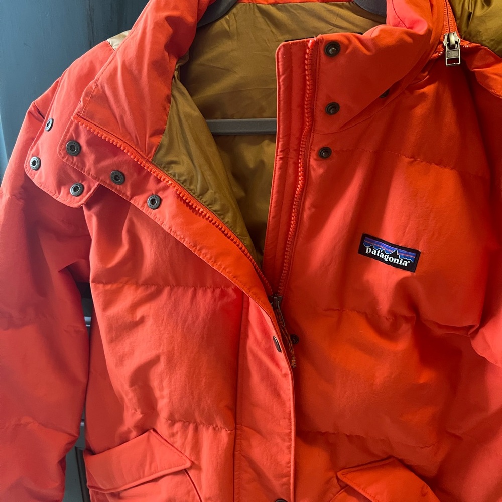 Patagonia Vibrant Orange Puffer Jacket - Picture 2 of 4